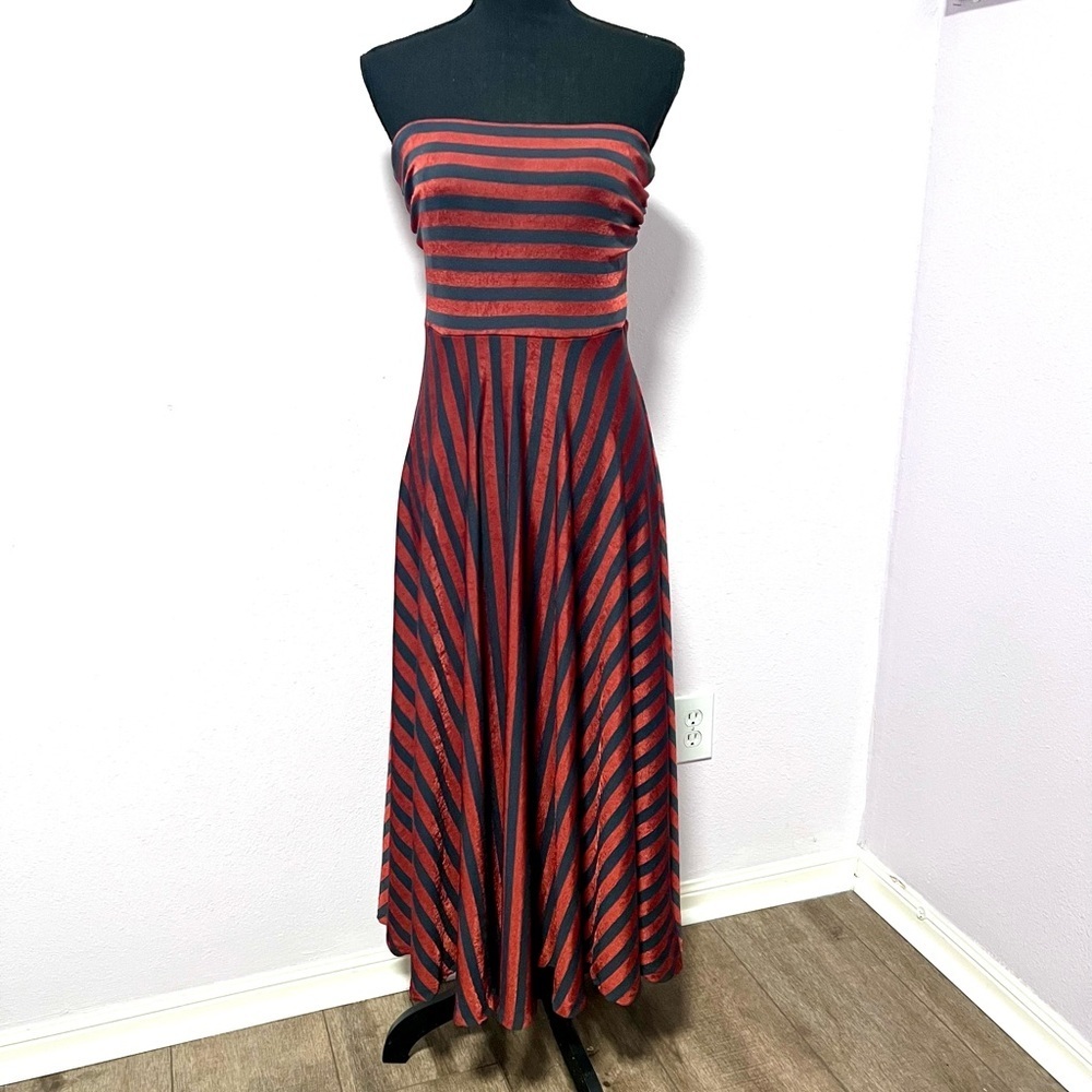 ANTHROPOLOGIE MAEVE penny Red and Black Strapless midi Dress M‎